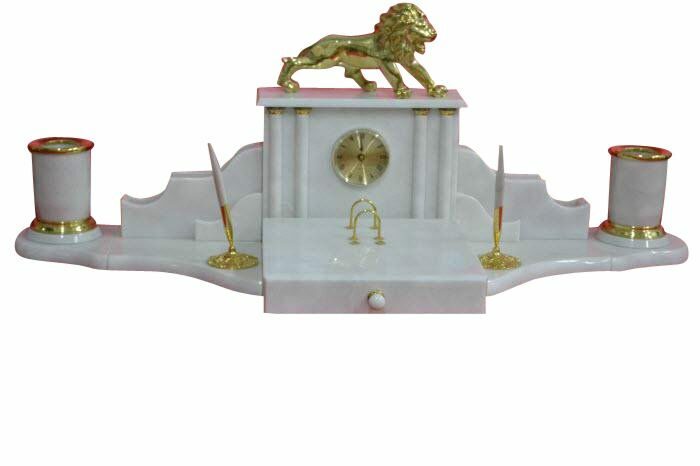 Table set of the head made of white marble "Lion"