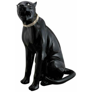 The statuette "Panther" is black