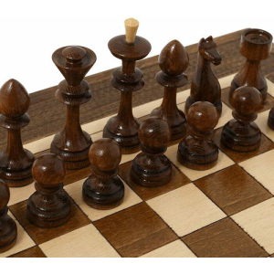 Carved chess, backgammon and checkers from the beech "Path" medium