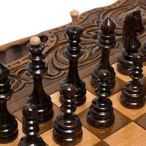 Резные шахматы, нарды и шашки из бука "Аллюр"