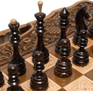 Игровой набор резной "Виноградная изгородь" (шахматы, нарды и шашки)