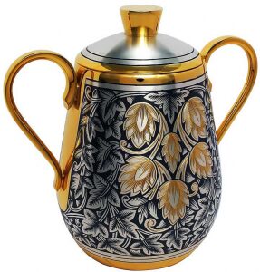 Sugar bowl with gilt "Hop"