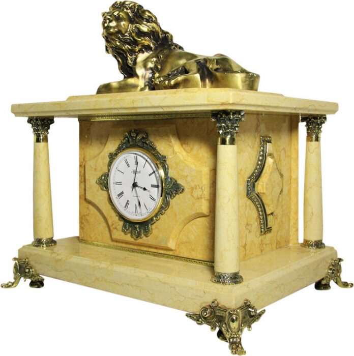 Safe-clock "Lion" (beige marble)