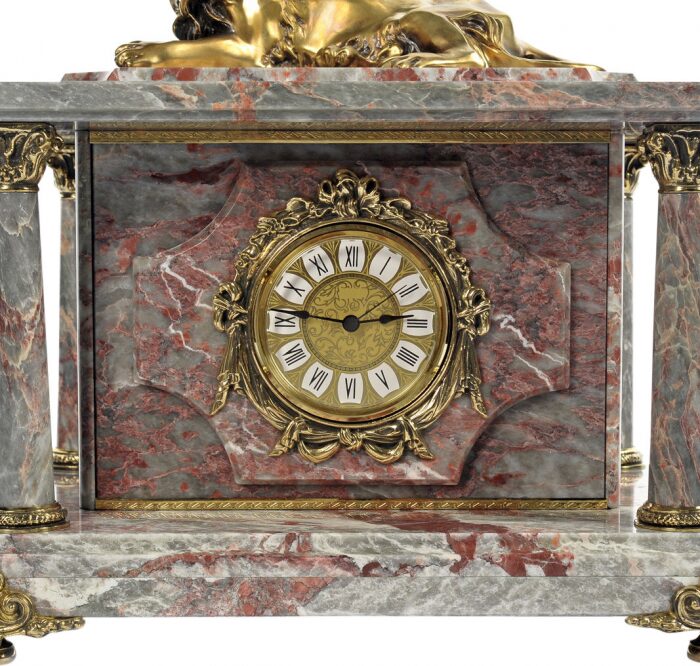 Safe-clock "Lion" (gray-red marble)