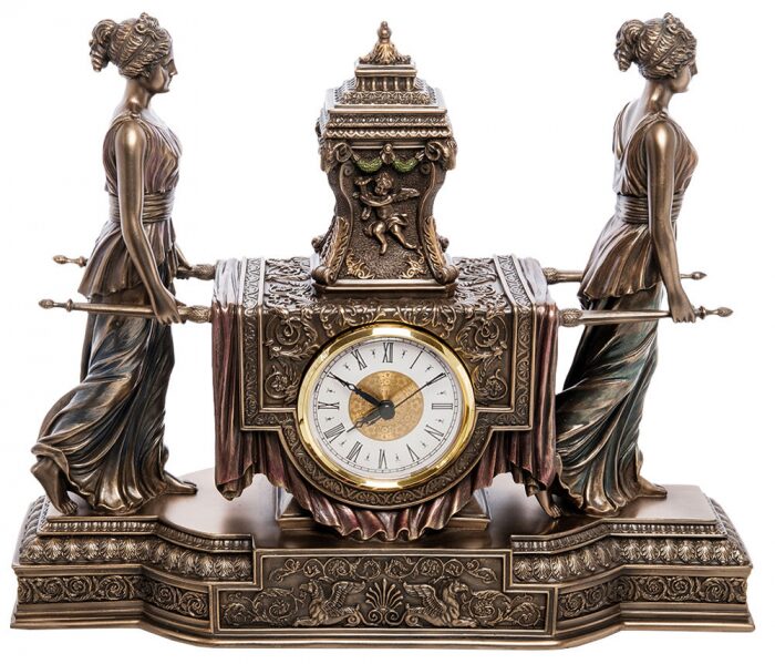 Часы в стиле барокко "Уходящее время"