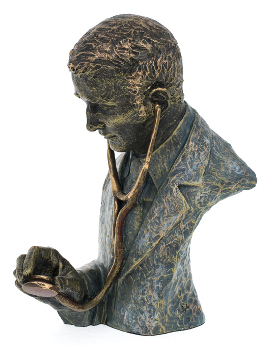 Скульптура "Врач" (Doctor male)