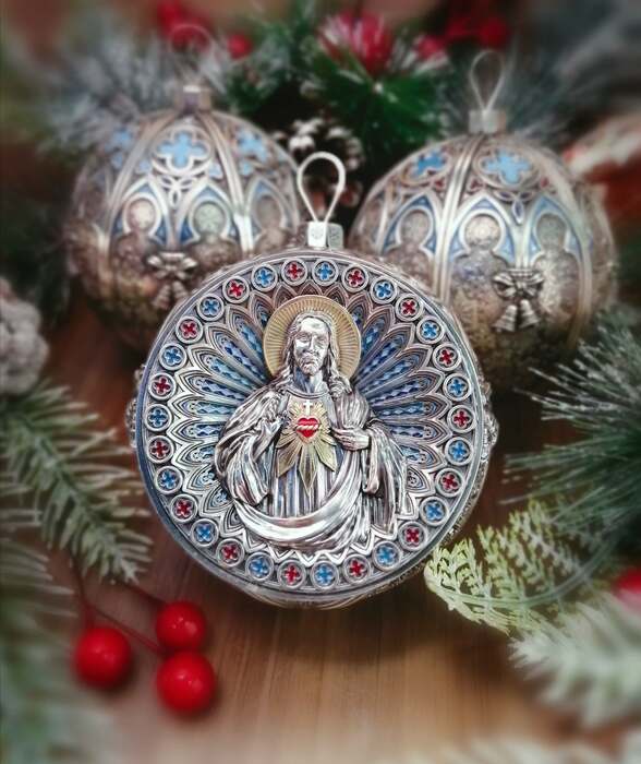 Set of 3 silver Christmas tree balls "The appearance of an angel, the Savior and the Madonna"