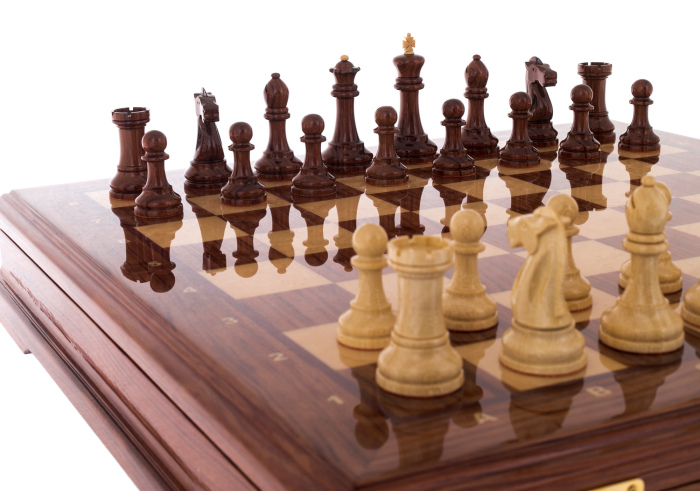 Шахматы из дерева ценных пород Стаунтон "Премиум"