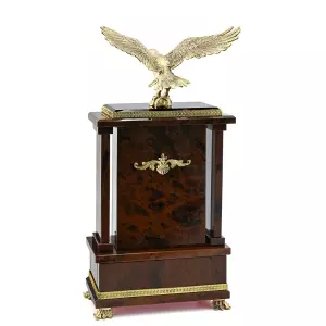 Часы каминные из коричневого обсидиана "Орёл"