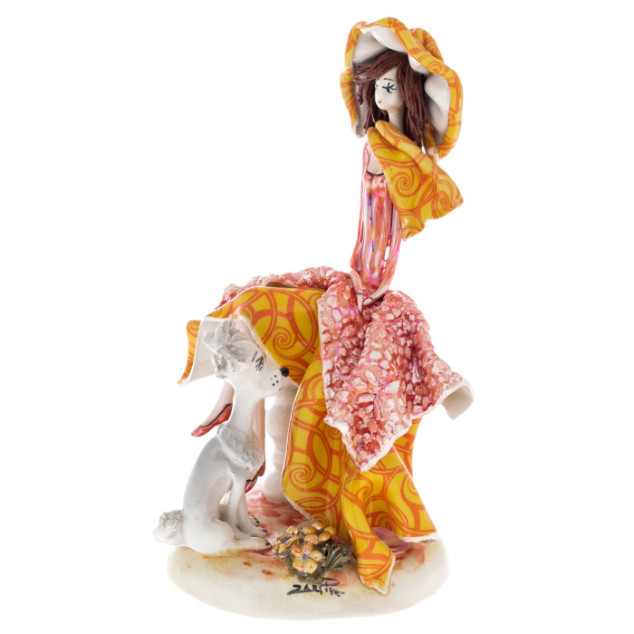 Статуэтка из фарфора "Дама с собачкой" оранжевая