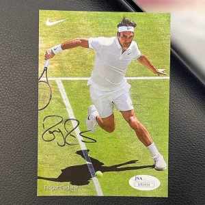 Autographed photo of tennis player Roger Federer