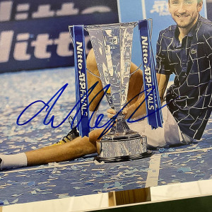 Autographed photo of tennis player Daniil Medvedev