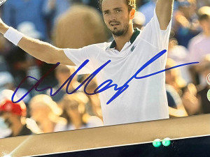 Autographed photo of tennis player Daniil Medvedev